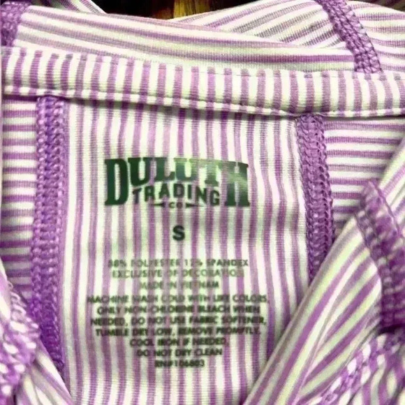 New without tags‎ womens long sleeve beautiful and soft, lavender with strips - Picture 3 of 3